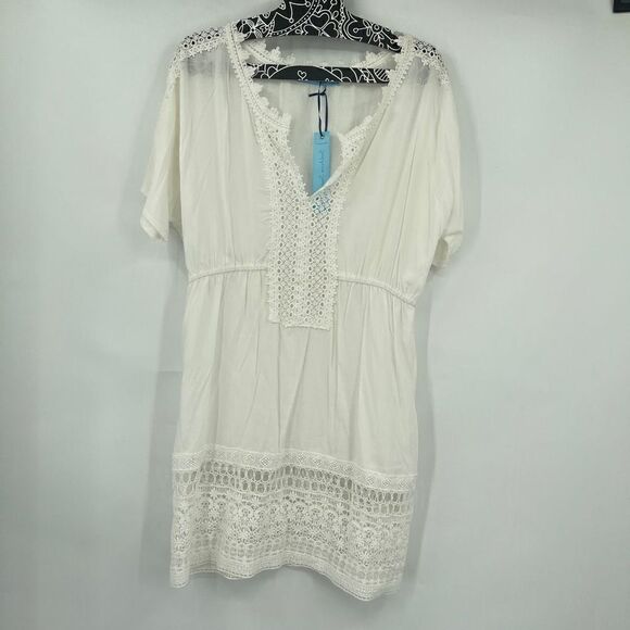 Solitaire Swim Women's Eyelet Ruffled Trim Cover Up White Size M NWT - Picture 1 of 7